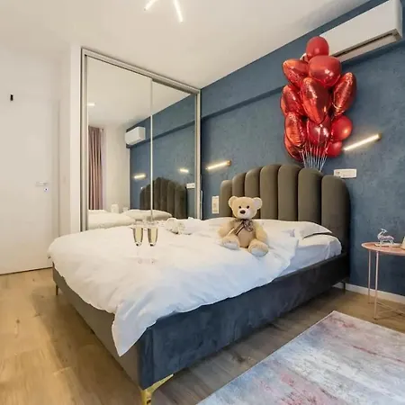 Luxury Premium One Bedroom North Area